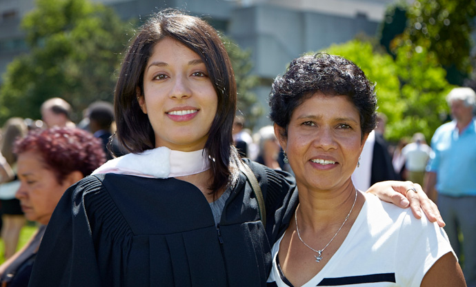 Persia Etemadi (pictured with her mother) is the first JD/MSW to win the Dean's Key