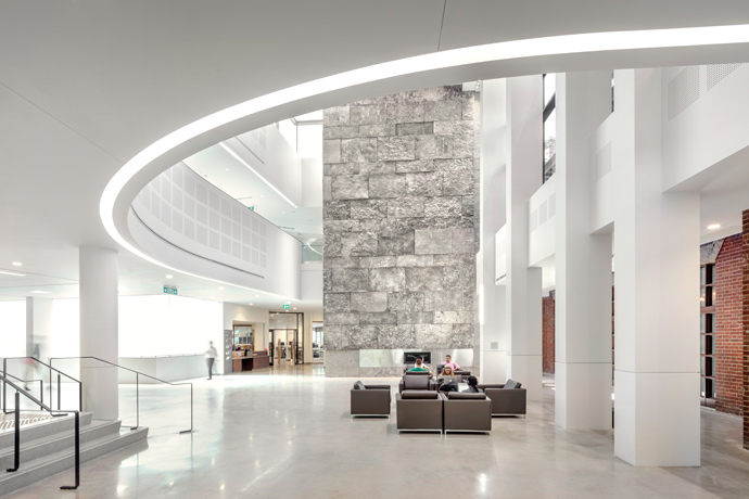 Osler, Hoskin &amp; Harcourt LLP Atrium