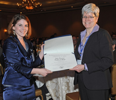 Prof. Brunnée receives the award