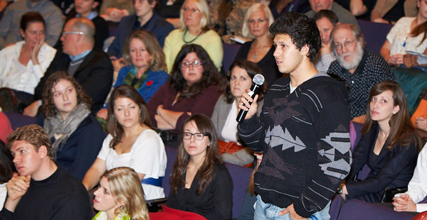 Q & A after the screening of "Prosecutor"