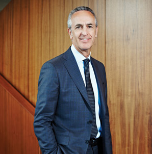 John B. Laskin, LLB 1976