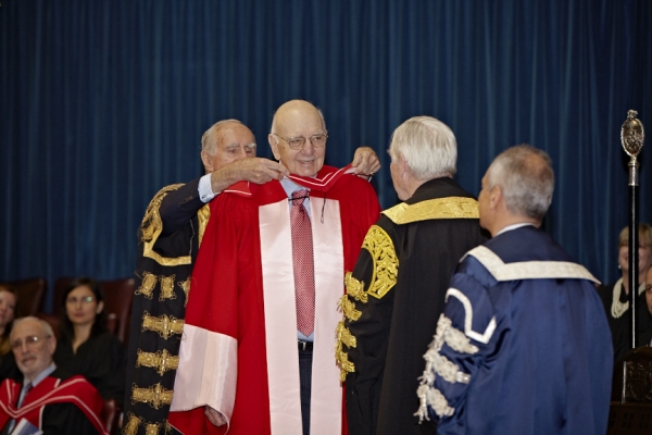 Paul Volcker gets hooded with honorary doctor of law degree