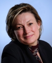 Headshot Professor Colleen Flood